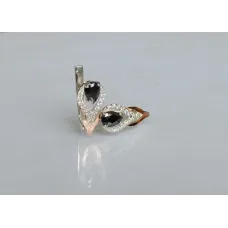 Серебряные серьги Sil с золотыми накладками 132s-4 Черный (Sil-719) Серебряные серьги Sil с золотыми накладками 132s-4 Черный (Sil-719)