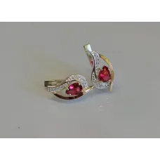 Серебряные серьги Sil с элементами золота 078s-5 Рубин (Sil-921) Серебряные серьги Sil с элементами золота 078s-5 Рубин (Sil-921)