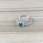 Серебряное кольцо SilverBreeze с изумрудом nano 1988008 17.5 размер
