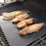 Комплект антипригарний килимок для BBQ Чорний та Лопатка з антипригарним покриттям Зелена (vol-1225)