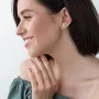 Серьги-пусеты с белого золота с05444 Оникс