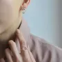 Серебряные серьги - пусеты Интрига 122654 Оникс