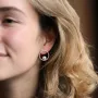 Срібні сережки-пусети Круговорот з перлами 122551 Онікс