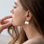 Серебряные серьги - пусеты Магнетизм 122689 Оникс
