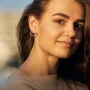 Серебряные серьги - пусеты Круг з сердечком 122546 Оникс