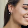 Серебряные серьги - пусеты Круг з сердечком 122546 Оникс