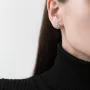 Золоті сережки-пусети (топаз) с06604 Онікс