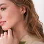 Серебряные серьги - пусеты (синт. шпинель) 123009 Оникс