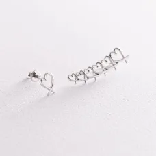 Серьги - клаймберы Сердечки в белом золоте с07124 Оникс