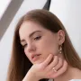 Золоті сережки з фіанітами, фіаніти, перли.