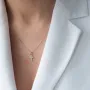 Золота підвіска з фіанітами.