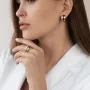 Золоті сережки-підвіски з фіанітами.