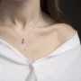 Золотий кулон з діамантами.
