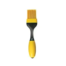 Силиконовая кисточка Maestro желтая MR1171 Силиконовая кисточка Maestro желтая MR1171