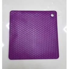 Підставка під гаряче силіконова 17,8 x 17,8 x 0.8 см Genes фіолетова