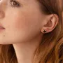 Ассиметричные золотые серьги - пусеты Клевер (эмаль) 311383100 Оникс