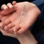 Серебряный крест с белыми фианитами 361 Оникс