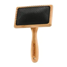 Щітка Artero Nature Collection для видалення підшерстя із захисним покриттям на зубцях велика P937 Щітка Artero Nature Collection для видалення підшерстя із захисним покриттям на зубцях велика P937