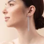 Серебряные серьги - пусеты Элеонора с цепочками 902-01200 Оникс