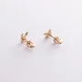 Серьги - пусеты Маленькие ласточки в желтом золоте с08278 Оникс