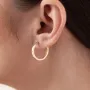 Серьги - кольца в желтом золоте с08330 Оникс