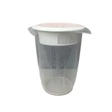 Емкость для смешивания с пластиковой крышкой 1 л Akay Plastik AK567