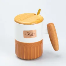 Кружка керамічна з кришкою та ложкою TS Kitchen Vintage 400 мл помаранчева з білим (HP7204BR)