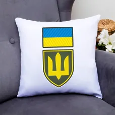 Подушка декоративная Кавун Флаг Украины. Щит Тризуб. ЗСУ 40x40 см (П000807) Подушка декоративная Кавун Флаг Украины. Щит Тризуб. ЗСУ 40x40 см (П000807)