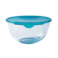 Миска стеклянная с пластиковой крышкой 2,3 л 21 см Pyrex C&S 180P000 Миска стеклянная с пластиковой крышкой 2,3 л 21 см Pyrex C&S 180P000
