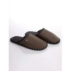 Чоловічі домашні капці Family Story Герб України Хакі 40-41 (n0109-41e-041b) Чоловічі домашні капці Family Story Герб України Хакі 40-41 (n0109-41e-041b)