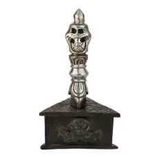 Пхурба з підставкою Kailash Череп 9х1.8 см Сріблясто-чорний (27664) Пхурба з підставкою Kailash Череп 9х1.8 см Сріблясто-чорний (27664)