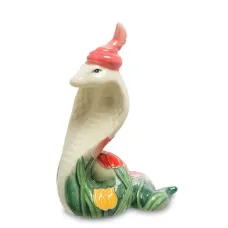 Інтер'єрна фігурка Pavone Cobra in a fancy hat with tulips on the side 11x8 см Зелений (262981)