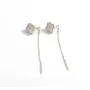Серьги протяжки клевер с перламутром Maxi Silver 9514 0.9 см Серебристый
