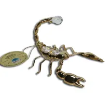 Статуетка Crystocraft Кришталевий Скорпіон зі стразами 7х7х8 см Золотистий (265457) Статуетка Crystocraft Кришталевий Скорпіон зі стразами 7х7х8 см Золотистий (265457)